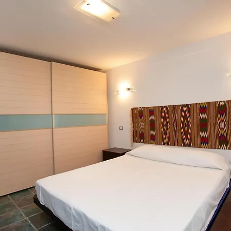 Hora Frisca 오로세